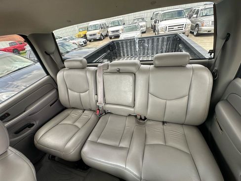 Used 2007 Chevrolet Silverado 1500 LT w/ Onstar Plus Package image 17