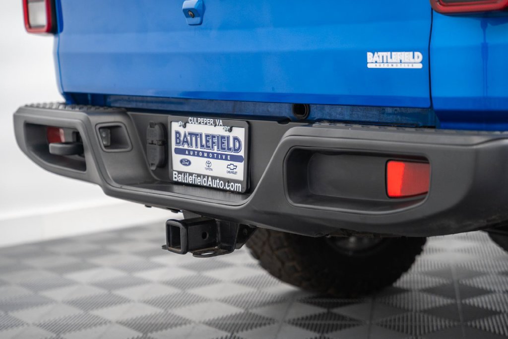 Used 2021 Jeep Gladiator Sport AWD/4WD image 9