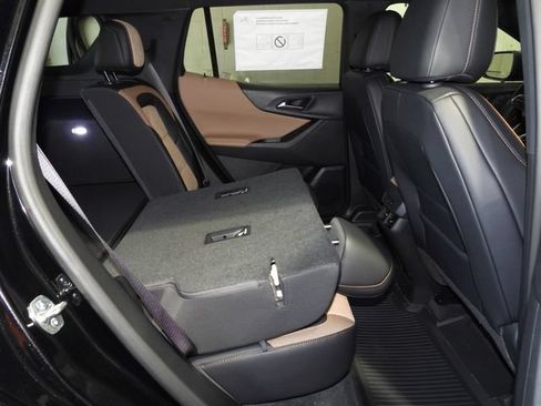 New 2026 Chevrolet Equinox ACTIV w/ Convenience Package III FWD image 44