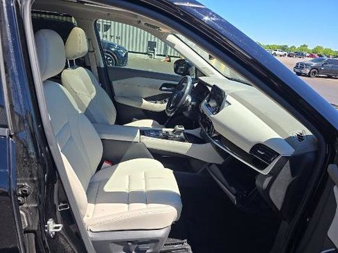 Used 2023 Nissan Rogue SL w/ SL Premium Package AWD/4WD image 9