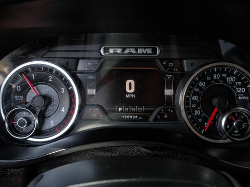 Used 2020 RAM 2500 Laramie AWD/4WD image 15
