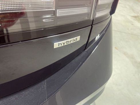 New 2025 Hyundai Sonata Limited image 29