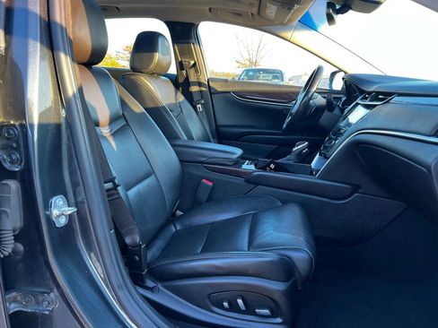 Used 2017 Cadillac XTS Luxury w/ Driver Awareness Package image 23