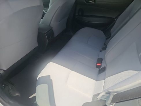 Used 2023 Toyota Corolla Cross AWD Hybrid w/ Moonroof Package image 16