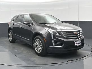 Used 2017 Cadillac XT5 Luxury w/ Driver Awareness Package AWD/4WD video 1