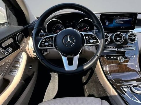 Used 2019 Mercedes-Benz C 300 Sedan image 9