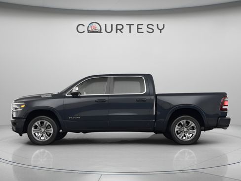 Used 2023 RAM 1500 Limited w/ Trailer Tow Group RWD image 2