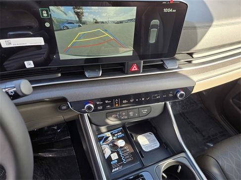 New 2026 Kia Carnival EX image 12