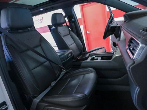 Used 2021 GMC Yukon XL Denali AWD/4WD image 24