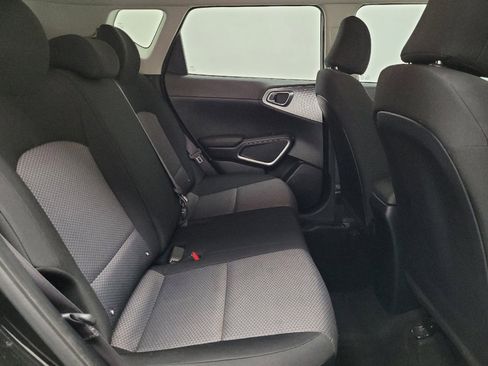 Used 2022 Kia Soul LX w/ Technology Package FWD image 19