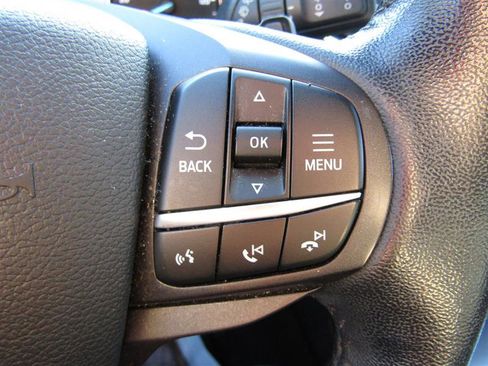 Used 2020 Ford Explorer XLT w/ Equipment Group 202A image 16