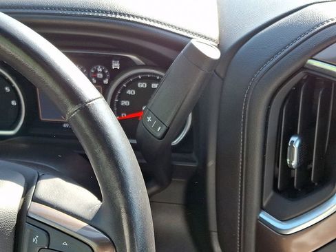 Certified 2022 Chevrolet Silverado 1500 High Country w/ Technology Package AWD/4WD image 15