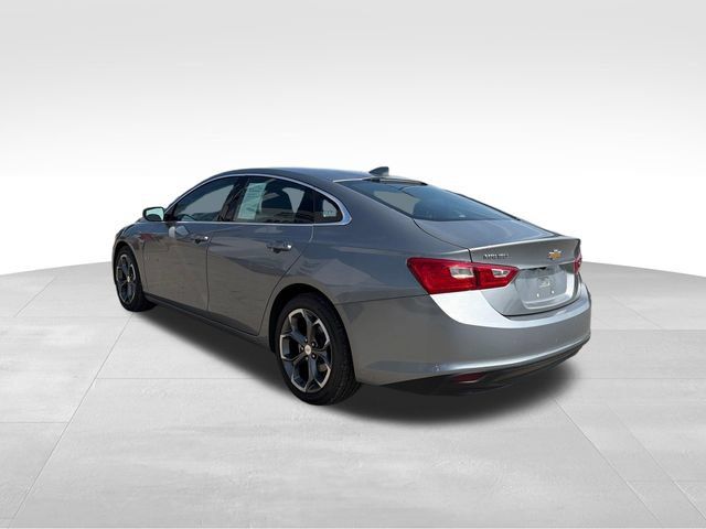 Used 2023 Chevrolet Malibu LT FWD image 7