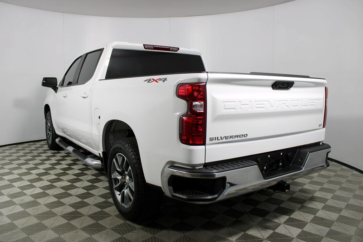 Used 2025 Chevrolet Silverado 1500 LT AWD/4WD image 25