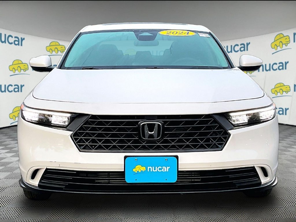 Used 2024 Honda Accord EX image 2
