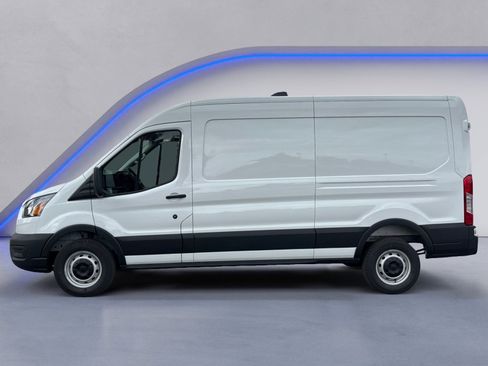 New 2026 Ford Transit 250 148 Medium Roof w/ Load Area Protection Package image 11