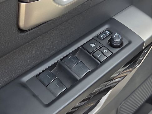 Used 2024 Toyota Tundra Limited RWD image 18