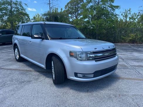 Used 2013 Ford Flex SEL FWD image 2