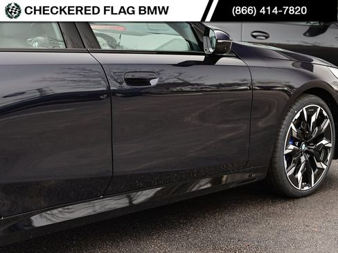Used 2025 BMW 530i w/ M Sport Package image 8