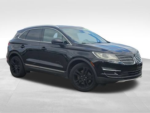 Used 2017 Lincoln MKC Reserve w/ Lincoln MKC Climate Package AWD/4WD image 1