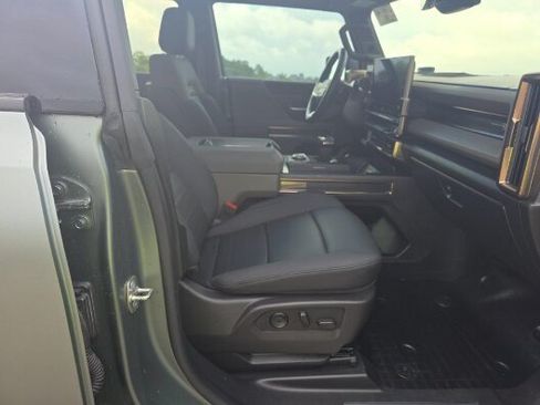 Used 2024 GMC Hummer EV 3X w/ LPO, Illumination Package AWD/4WD image 9