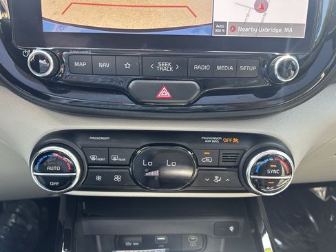 Used 2023 Kia Soul EX FWD image 16