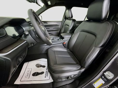 New 2026 Jeep Grand Cherokee L Limited AWD/4WD image 20