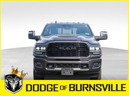 Used 2024 RAM 3500 Limited image 2