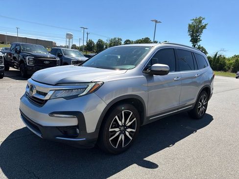 Used 2019 Honda Pilot Elite image 4