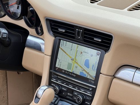 Certified 2014 Porsche 911 Carrera S image 32