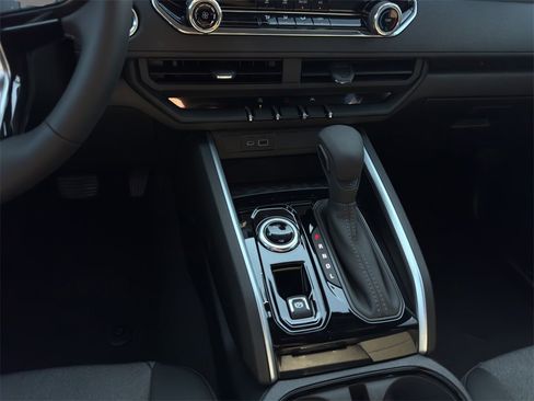 New 2026 Chevrolet Colorado W/T w/ WT Convenience Package II image 15