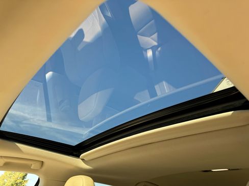 Used 2017 Lexus RX 350 AWD w/ Premium Package image 19