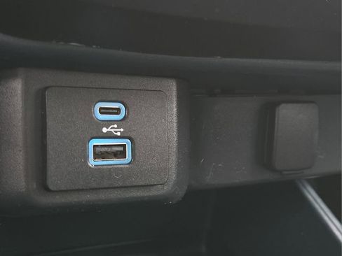 Used 2022 Ford Maverick XL image 24