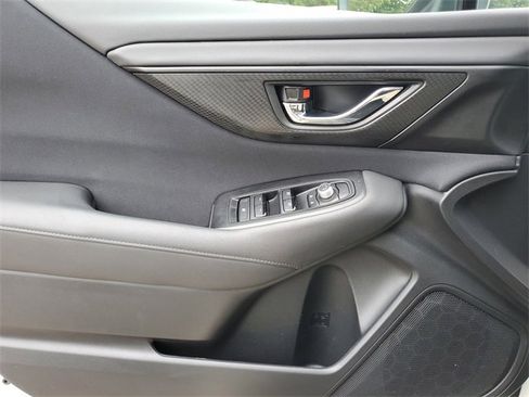 Used 2024 Subaru Outback Premium image 19