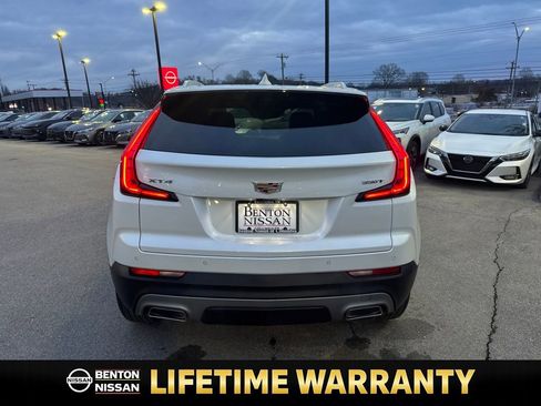 Used 2022 Cadillac XT4 Premium Luxury w/ Enhanced Visibility Package image 7