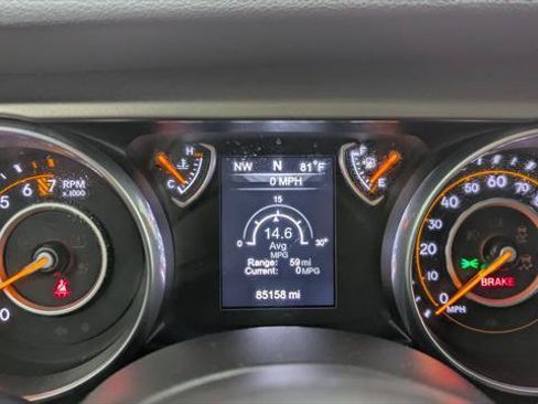 Used 2018 Jeep Wrangler Unlimited Sport S AWD/4WD image 24