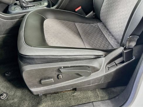 Used 2015 Chevrolet Colorado Z71 AWD/4WD image 23