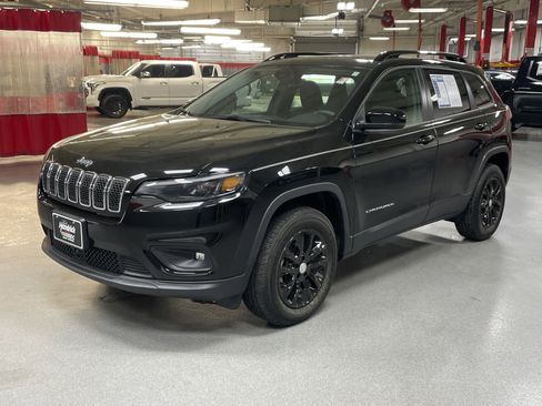 Used 2022 Jeep Cherokee Latitude Lux AWD/4WD image 35