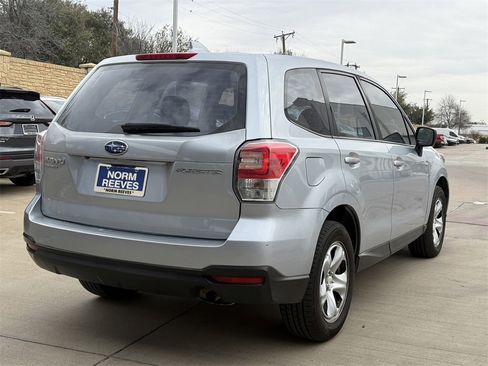 Used 2018 Subaru Forester 2.5i image 7