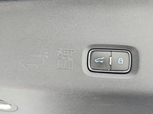 Used 2025 Ford Expedition Active AWD/4WD image 59
