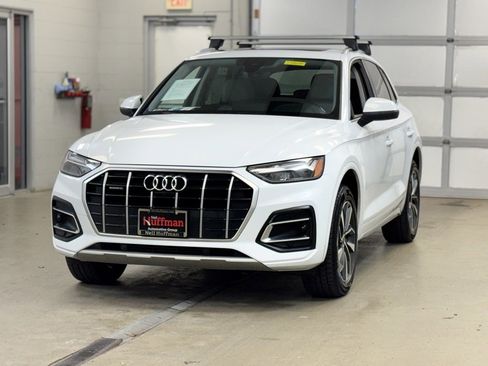 Used 2021 Audi Q5 2.0T Premium Plus image 3