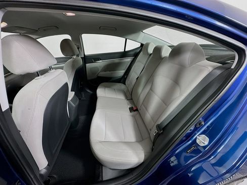 Used 2020 Hyundai Elantra SEL w/ Convenience Package (C2) image 23