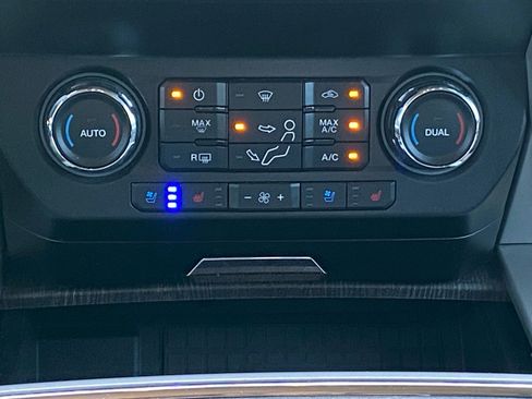 Certified 2020 Ford F250 Lariat w/ Lariat Ultimate Package AWD/4WD image 14