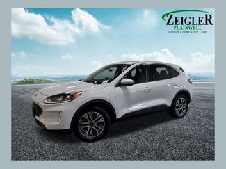 Used 2022 Ford Escape SEL video 1