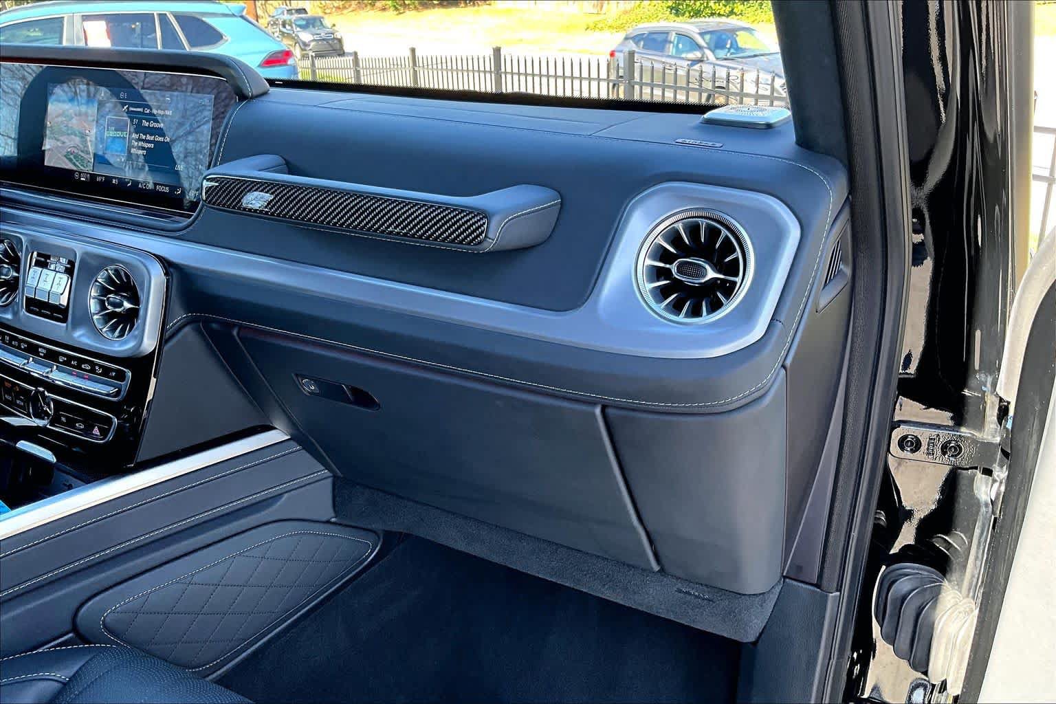 Used 2023 Mercedes-Benz G 550 image 19