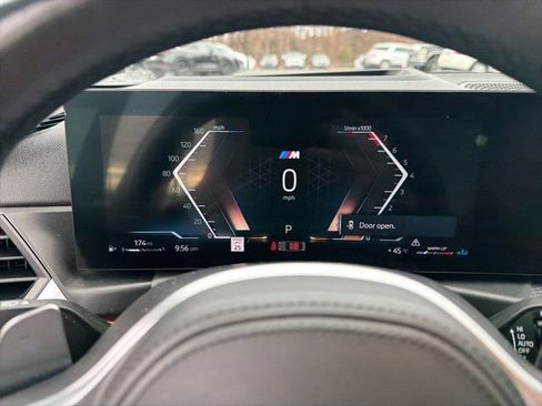 Used 2023 BMW 330i xDrive Sedan w/ M Sport Package image 23