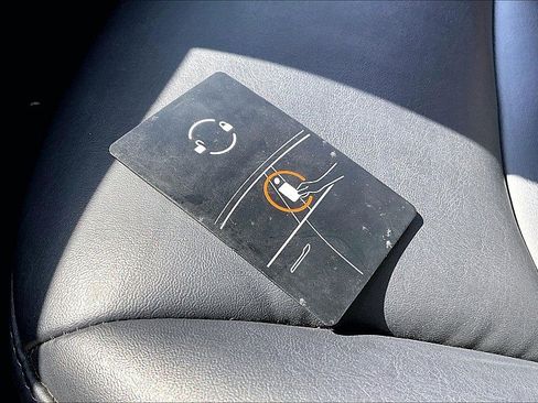 Used 2018 Tesla Model 3 Long Range image 20