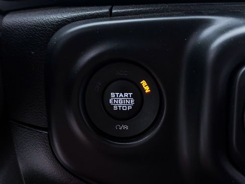 Used 2021 Jeep Wrangler Unlimited Sahara w/ Safety Group AWD/4WD image 36