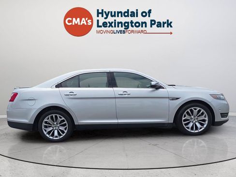 Used 2018 Ford Taurus Limited w/ Driver Assist Package AWD/4WD image 6