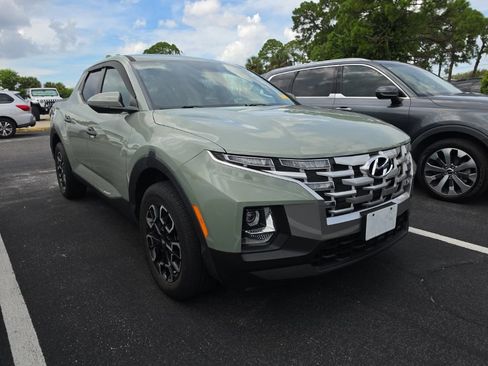 Used 2022 Hyundai Santa Cruz SEL FWD image 3